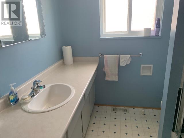 4856 SANDERSON ROAD, Texada Island