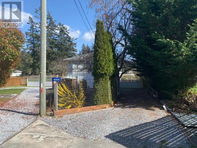 4856 SANDERSON ROAD, Texada Island