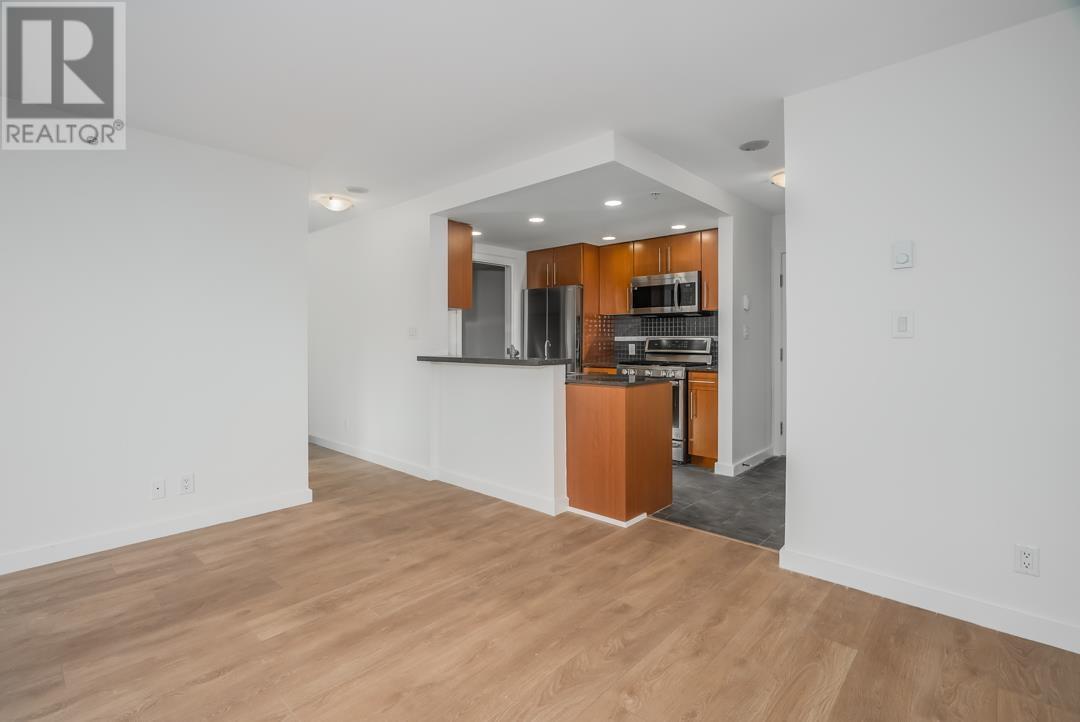 Photo 11 of 705 550 Pacific Street, Vancouver BC