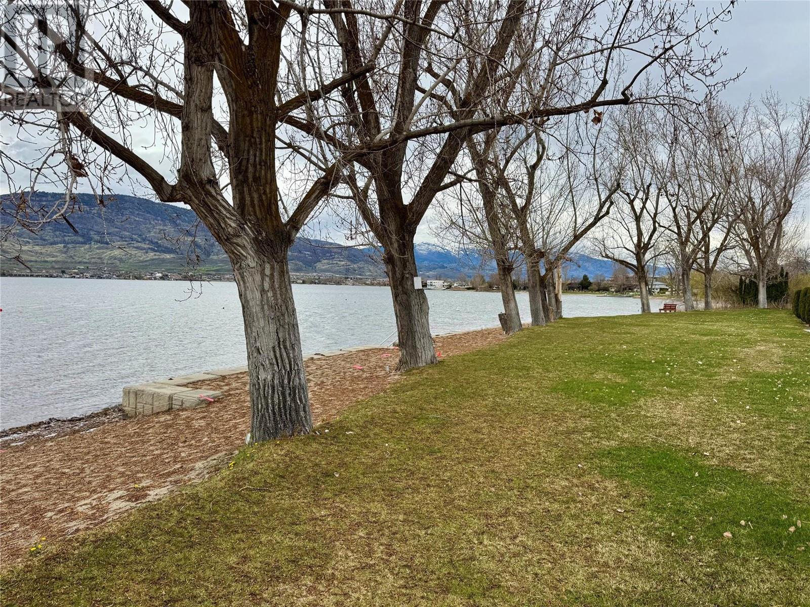 103 5005 Lakeshore Drive, Osoyoos
