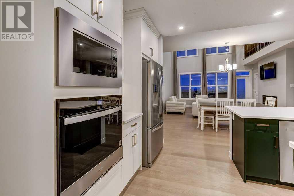 Single Family House for Sale in  Edith Place NW Glacier Ridge Calgary 
