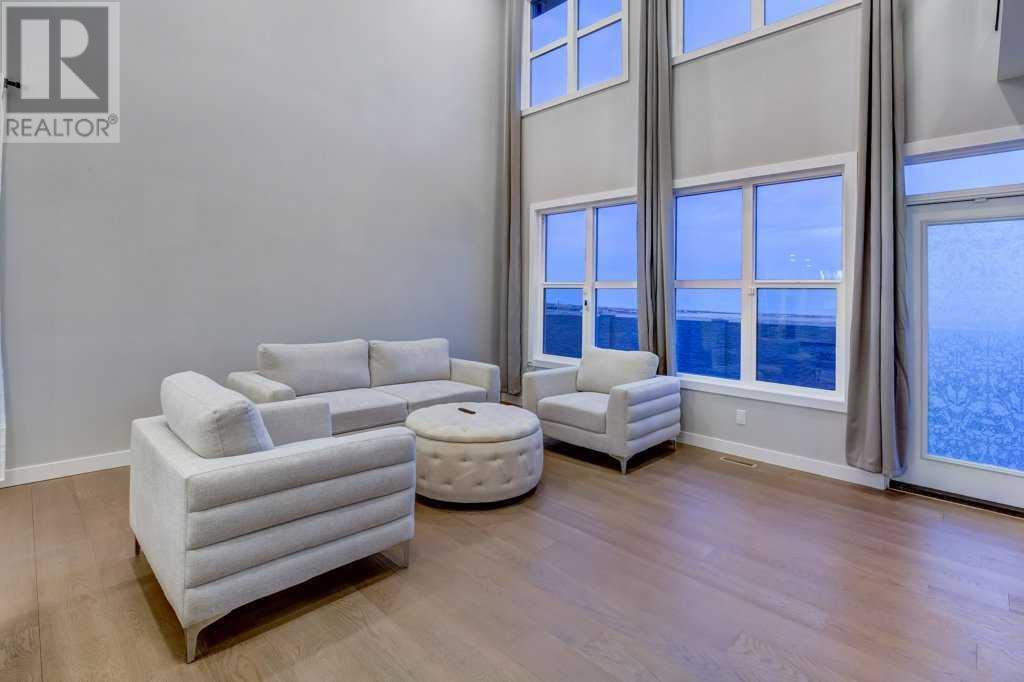 Single Family House for Sale in  Edith Place NW Glacier Ridge Calgary 