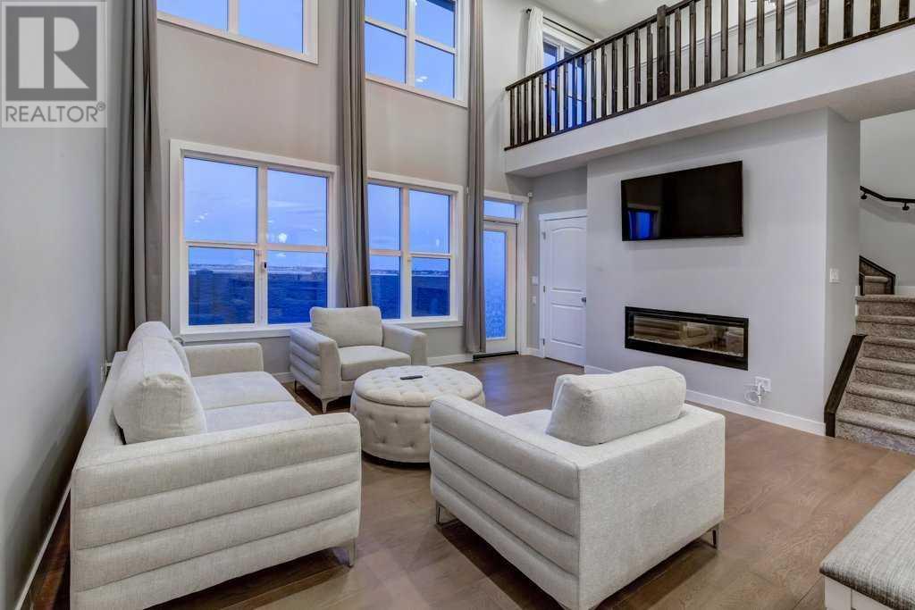 Single Family House for Sale in  Edith Place NW Glacier Ridge Calgary 