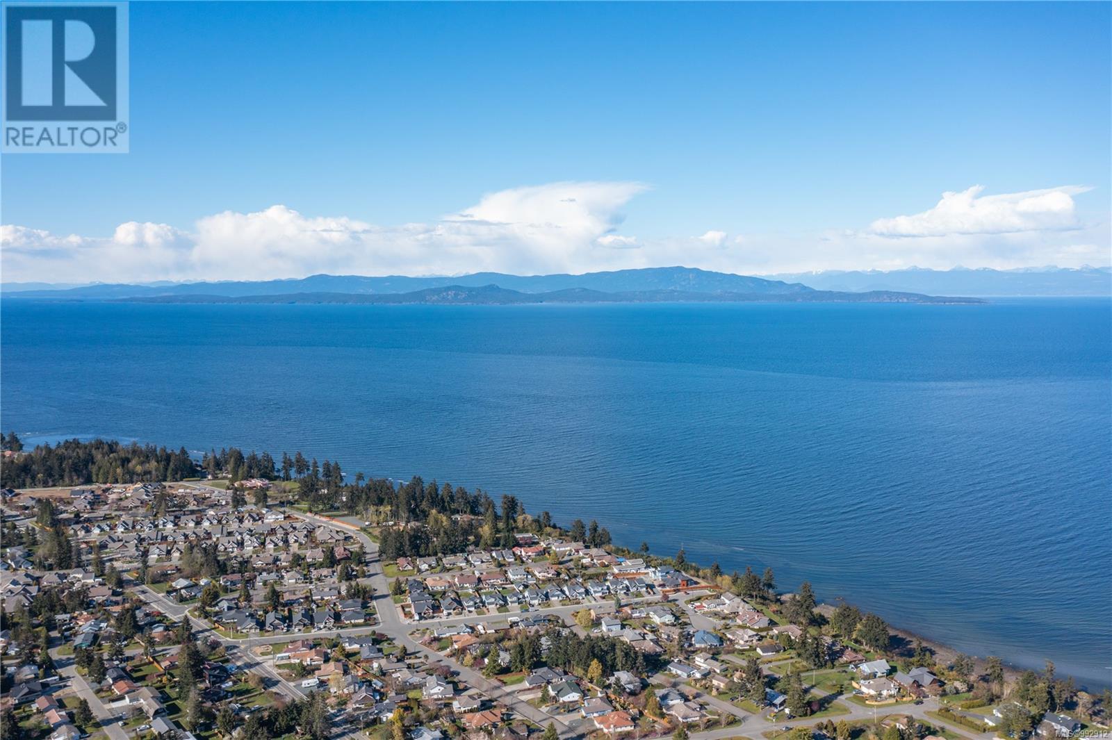600 Rainbow Way, Parksville