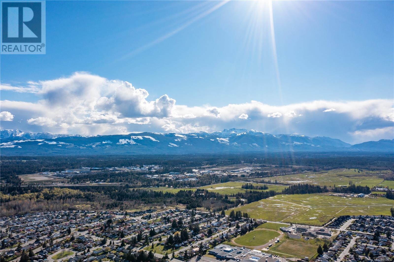 600 Rainbow Way, Parksville
