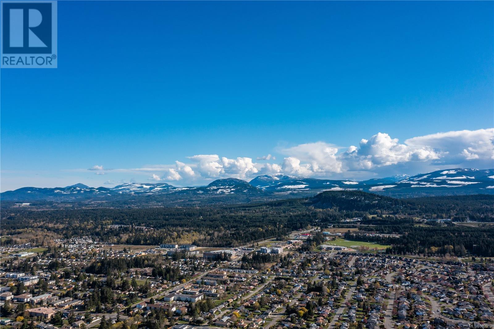 600 Rainbow Way, Parksville