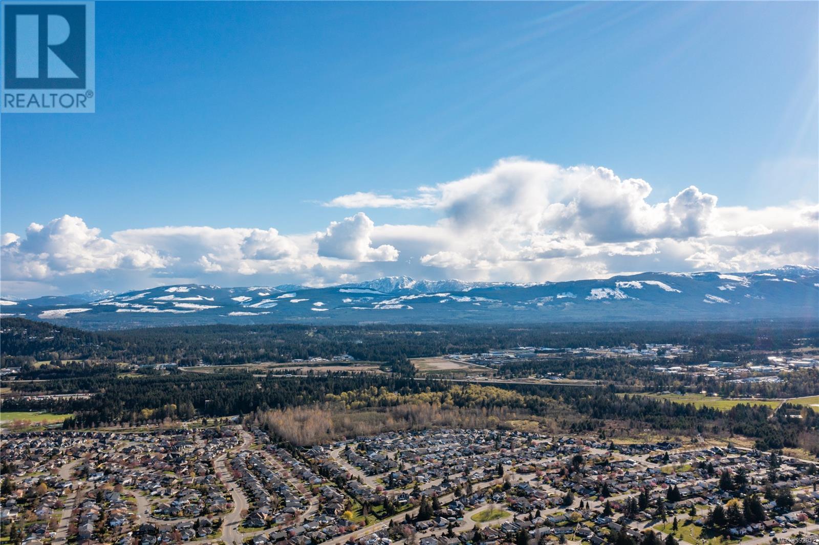 600 Rainbow Way, Parksville