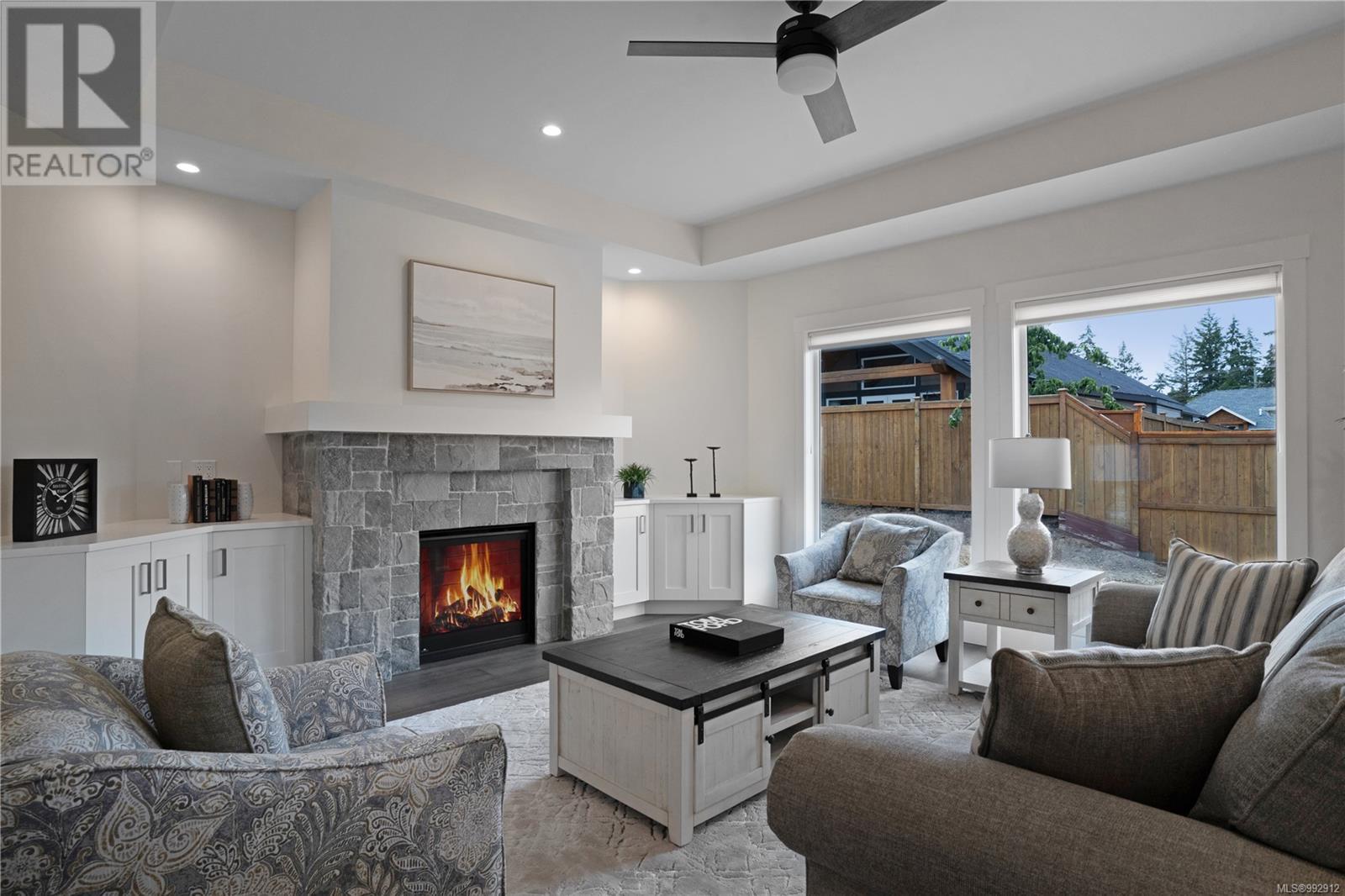 600 Rainbow Way, Parksville