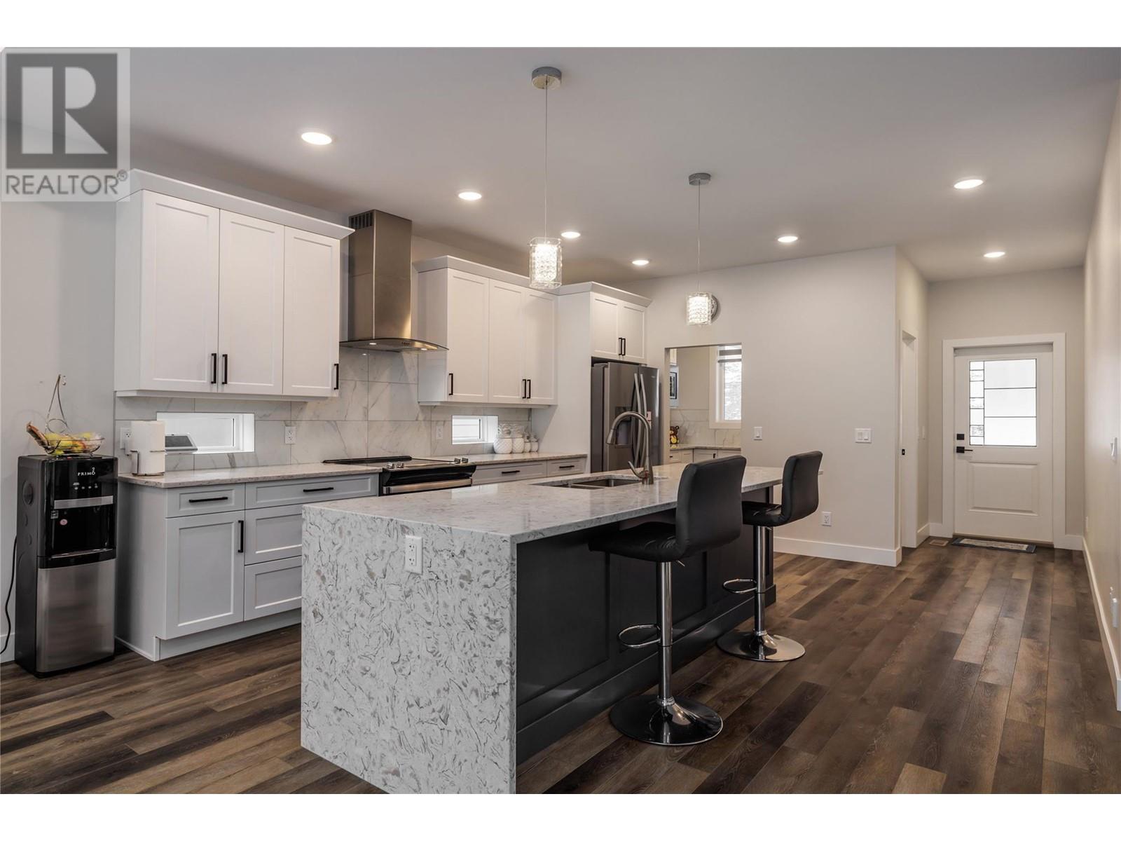  2811 Canyon Crest Drive, West Kelowna