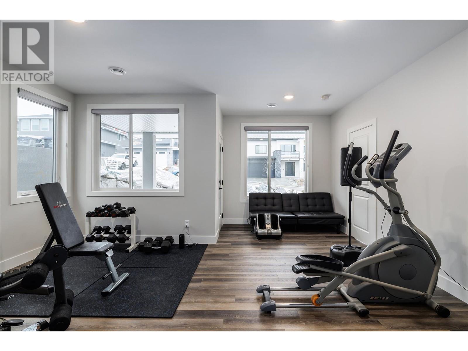  2811 Canyon Crest Drive, West Kelowna