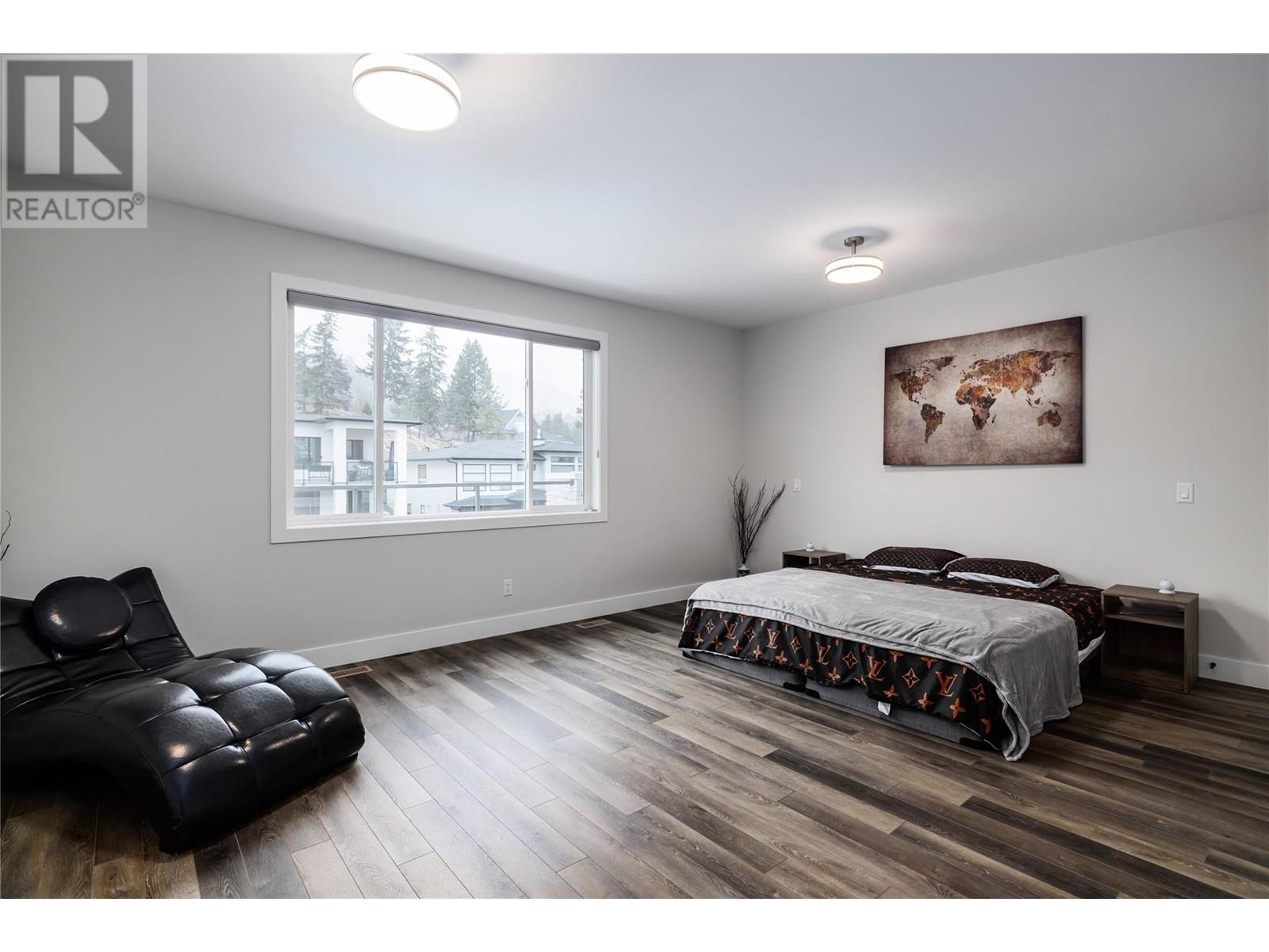  2811 Canyon Crest Drive, West Kelowna
