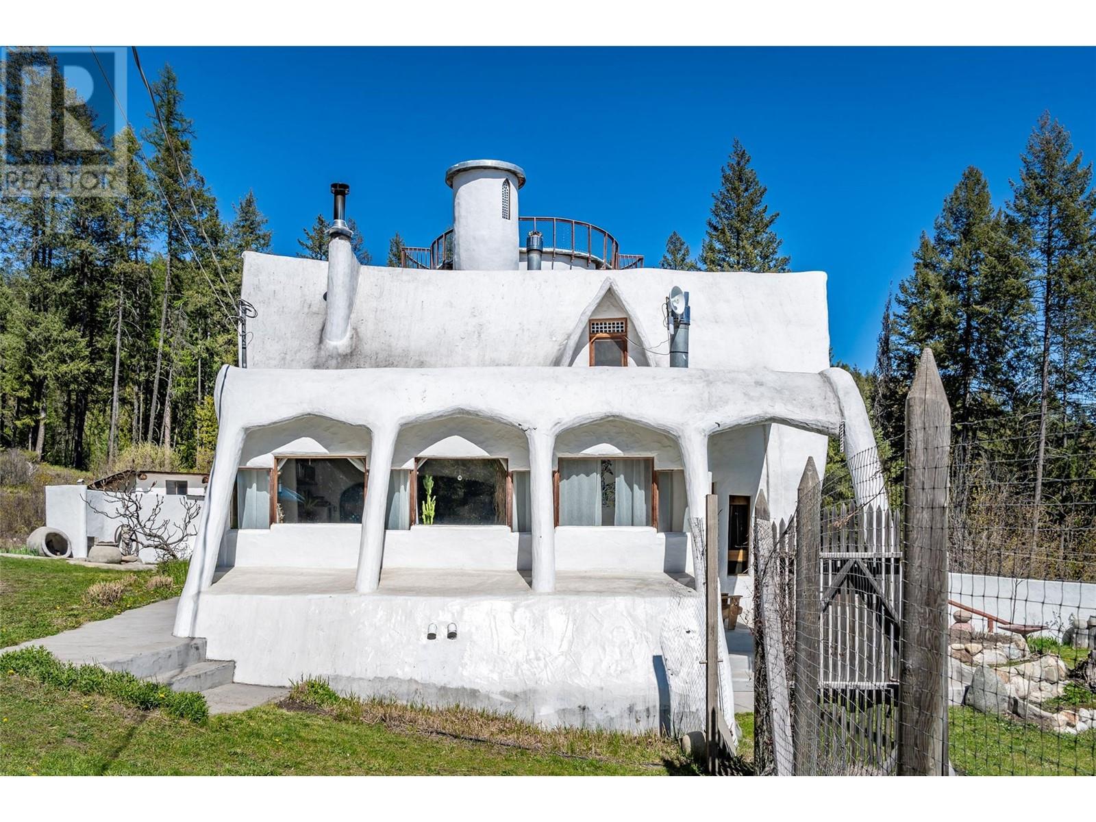 1450 Stewart Creek Road, Christina Lake