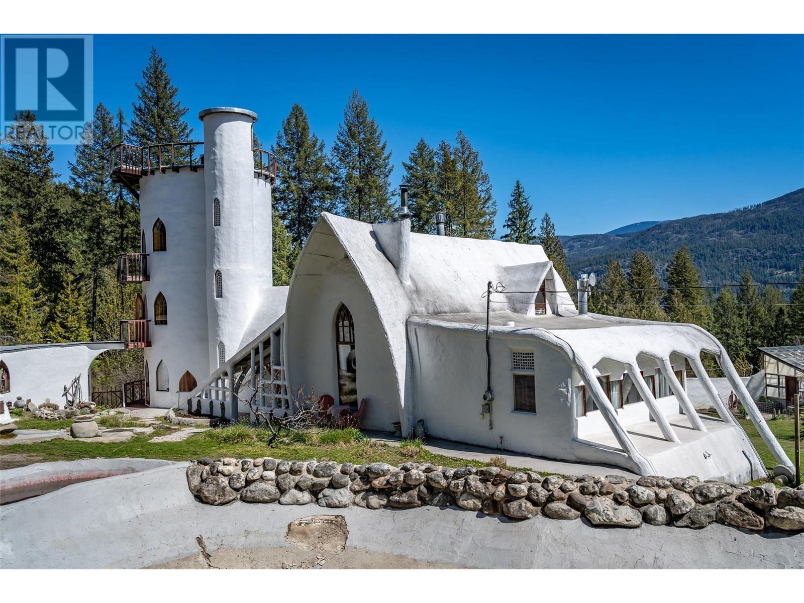1450 Stewart Creek Road, Christina Lake