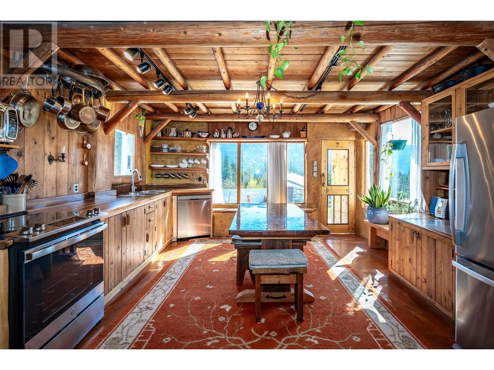 1450 Stewart Creek Road, Christina Lake