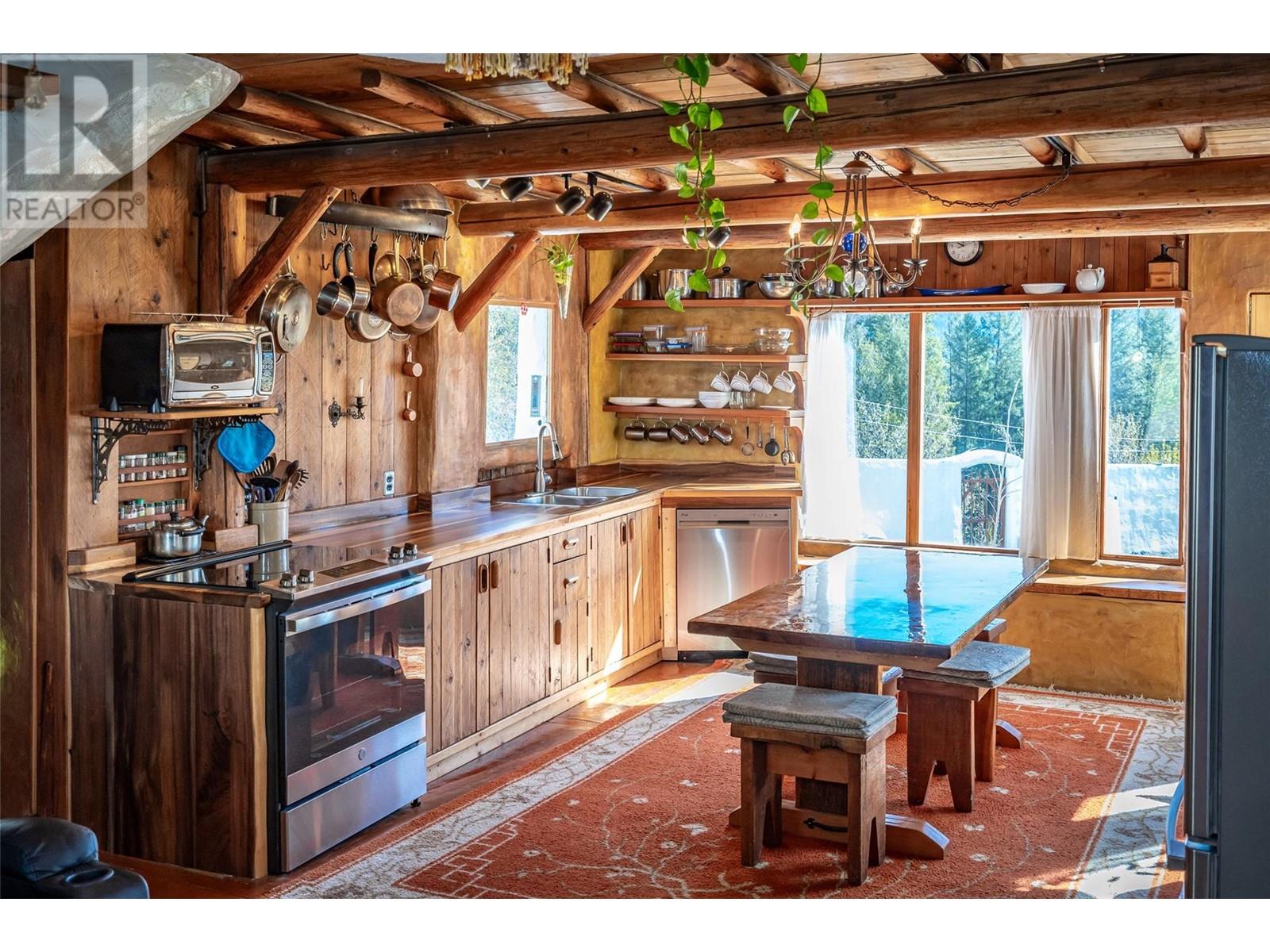 1450 Stewart Creek Road, Christina Lake