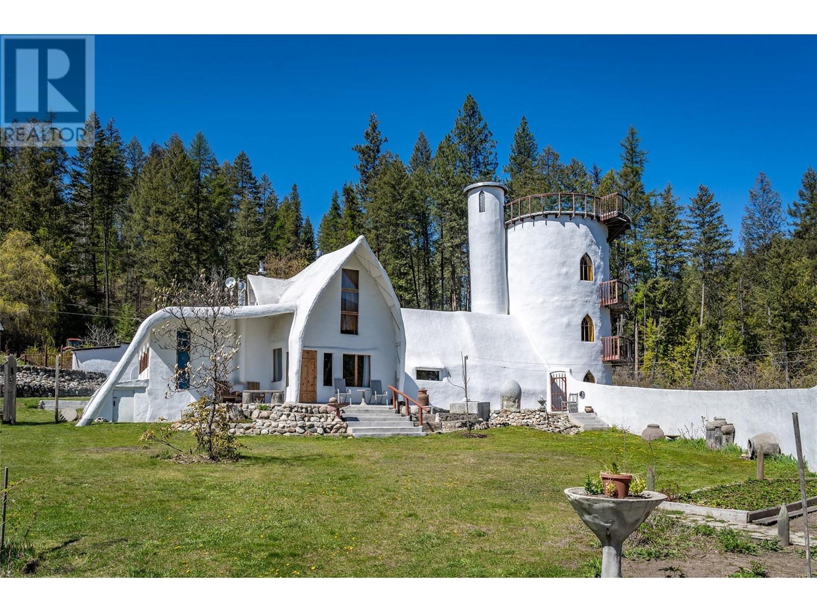 1450 Stewart Creek Road, Christina Lake