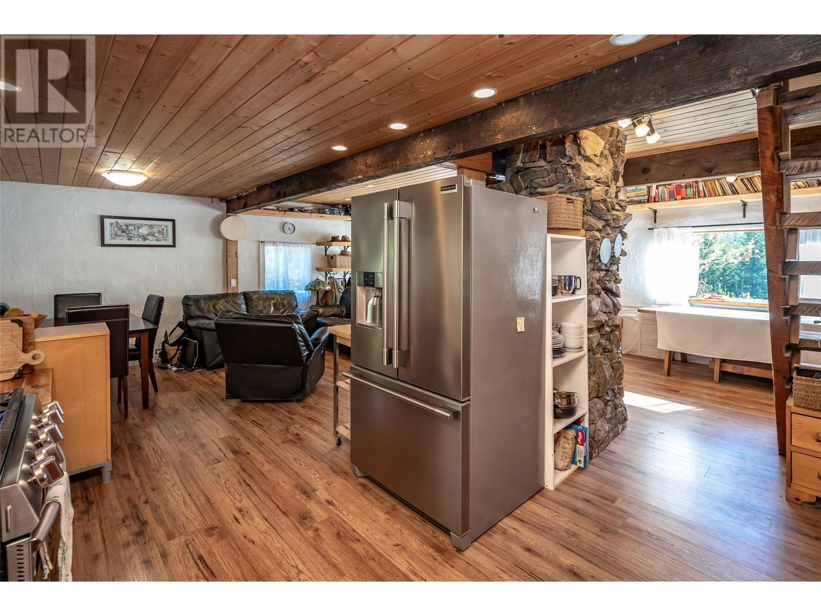 1450 Stewart Creek Road, Christina Lake