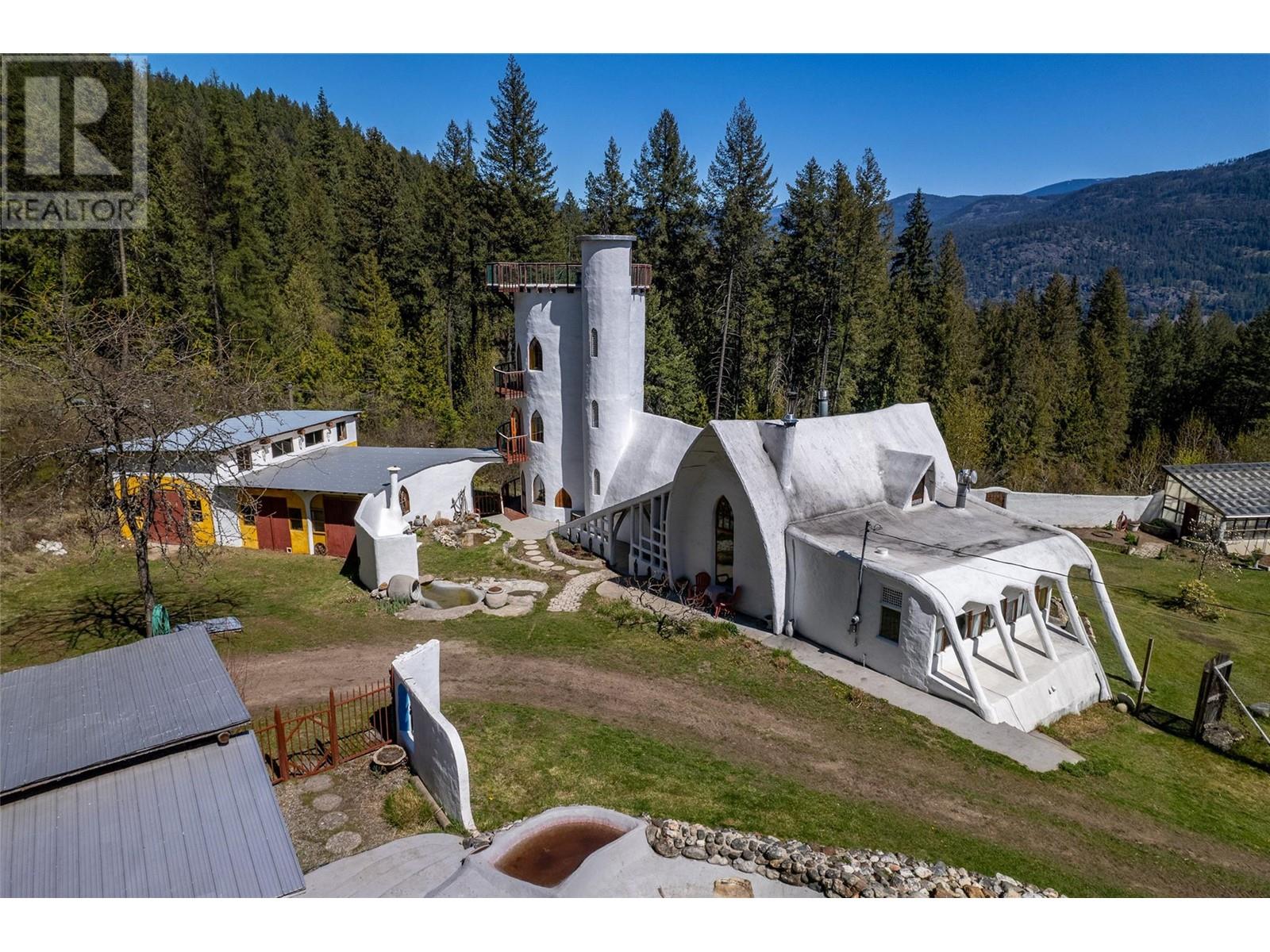 1450 Stewart Creek Road, Christina Lake