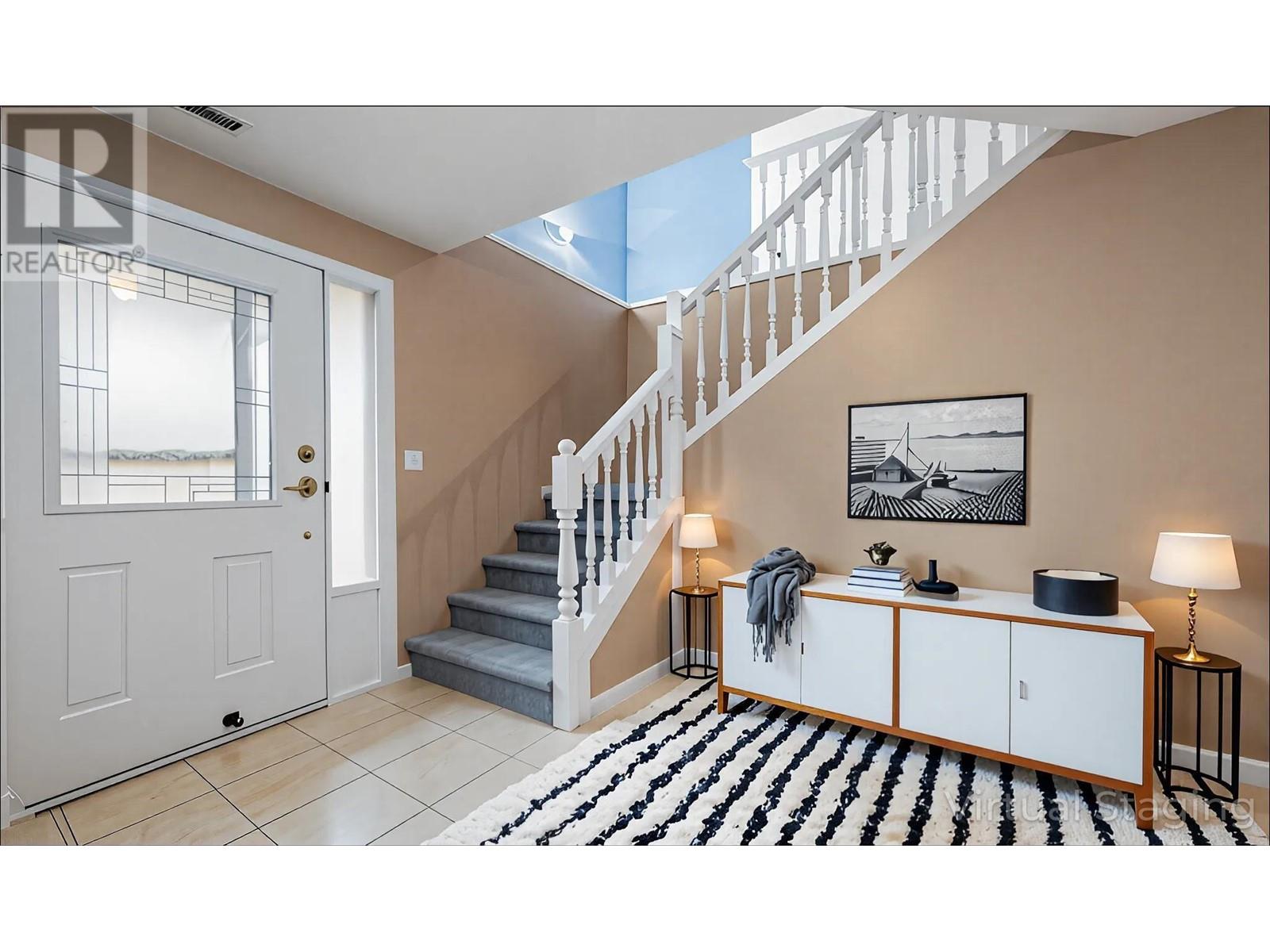 #32 1950 BRAEVIEW PLACE - Image 22