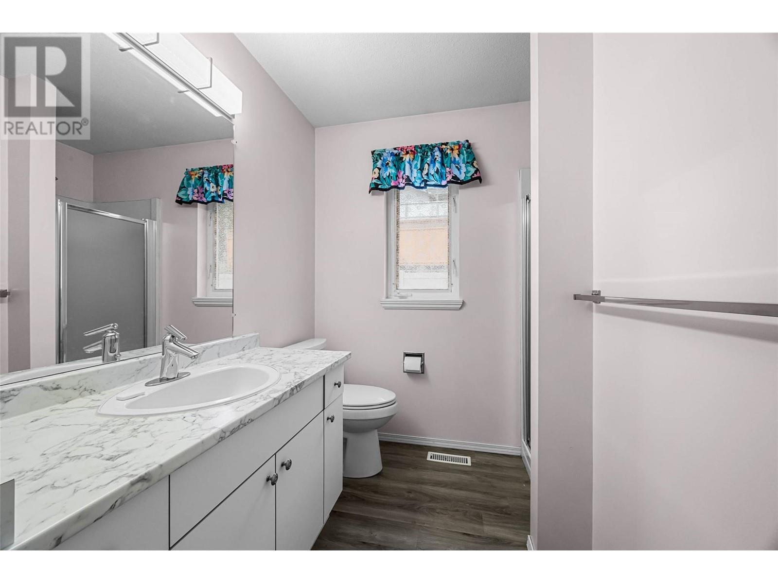 #32 1950 BRAEVIEW PLACE - Image 21