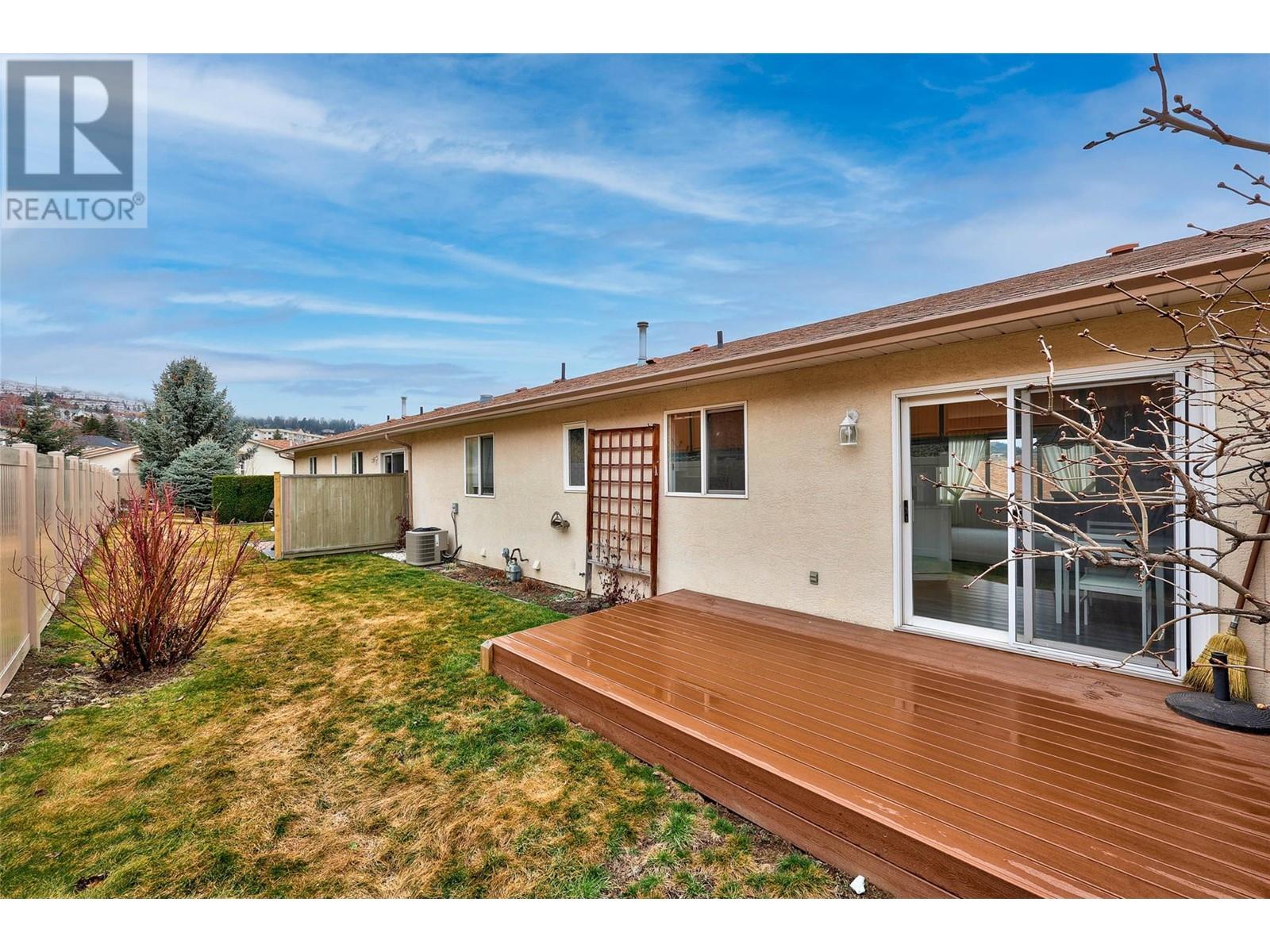 #32 1950 BRAEVIEW PLACE - Image 31