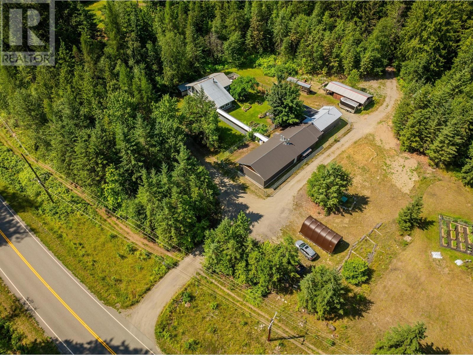 4743 31 Highway, Kaslo
