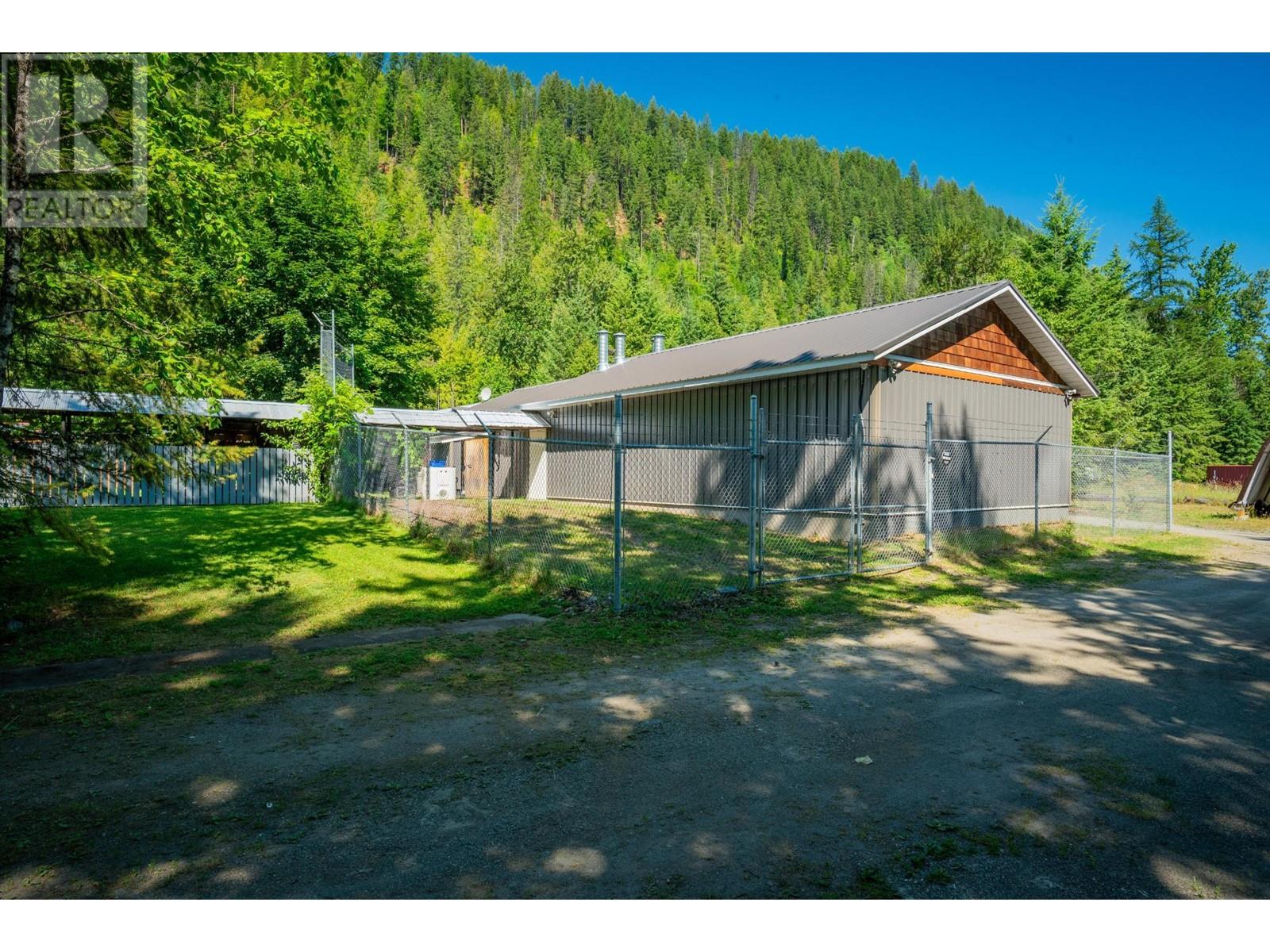 4743 31 Highway, Kaslo
