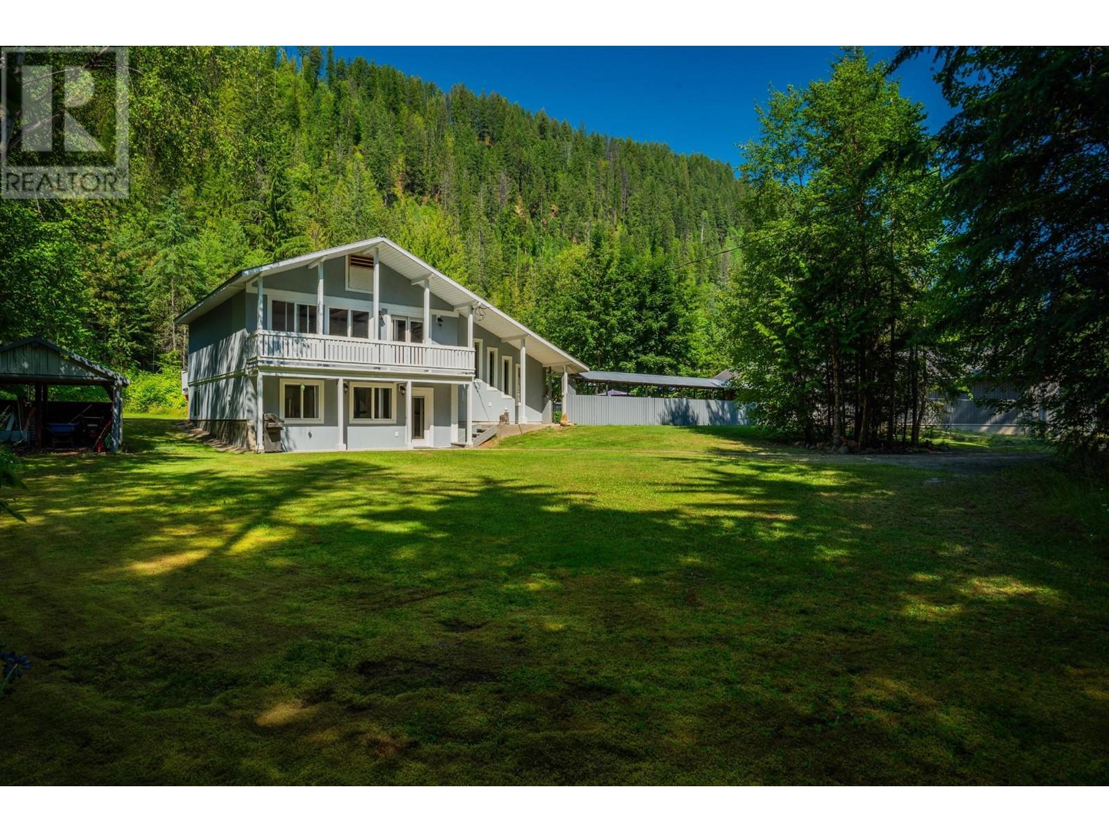 4743 31 Highway, Kaslo
