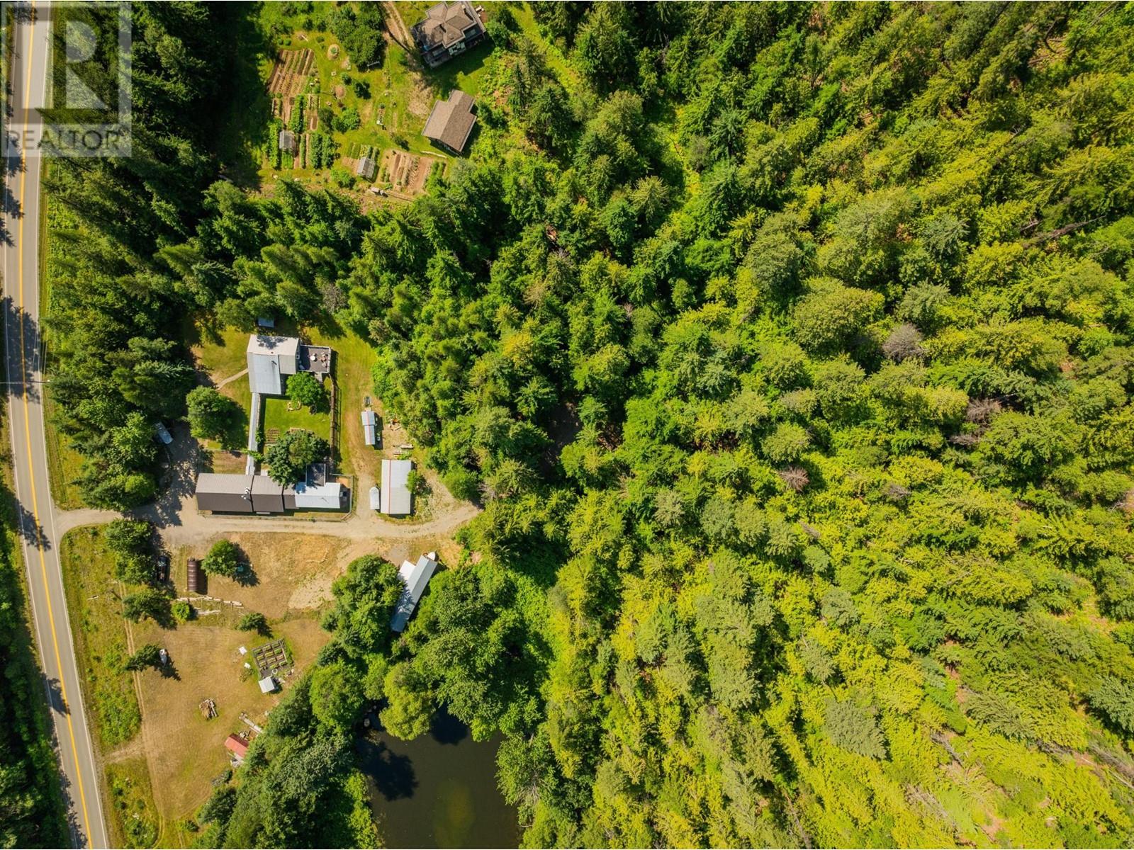4743 31 Highway, Kaslo