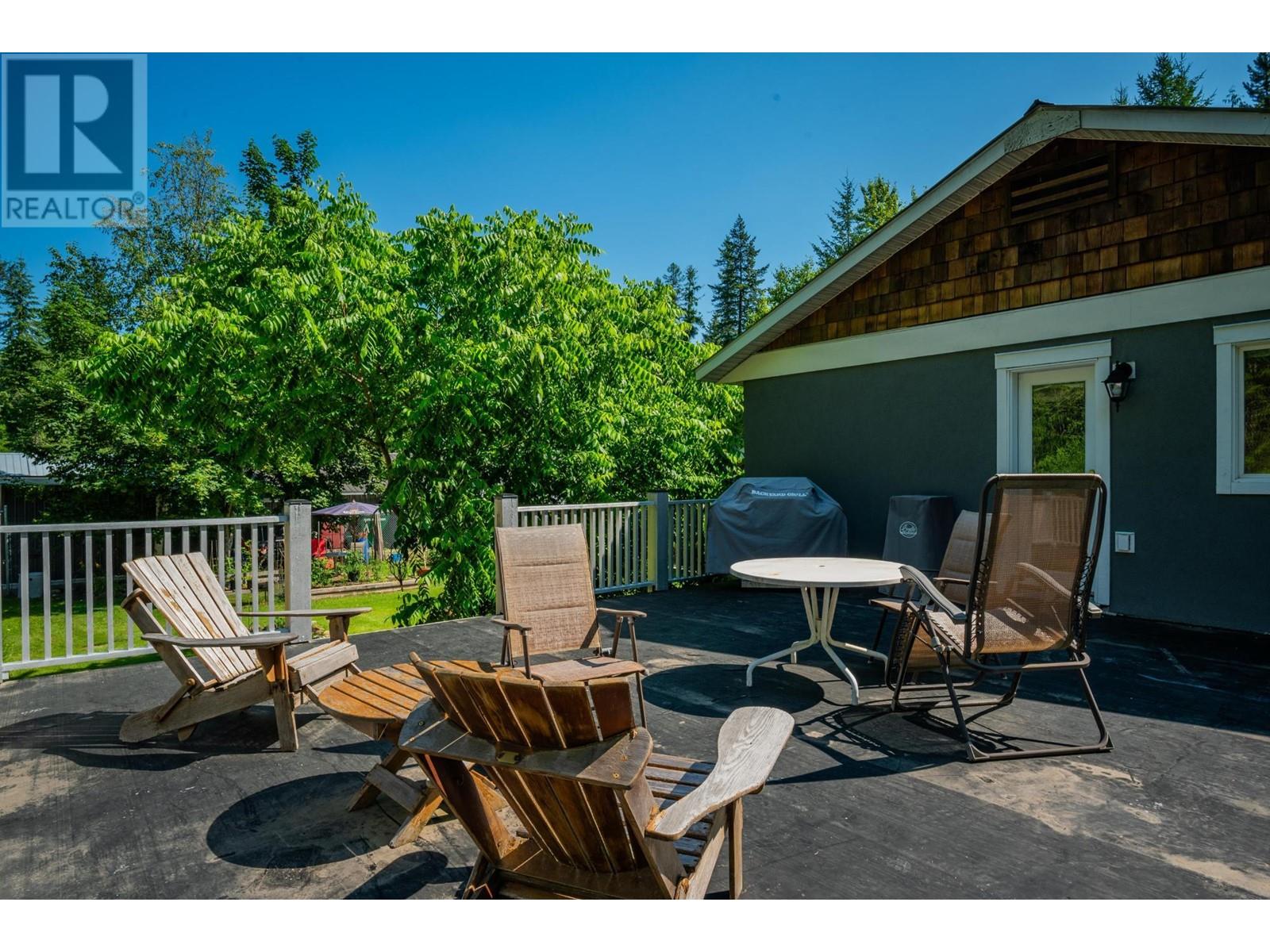 4743 31 Highway, Kaslo