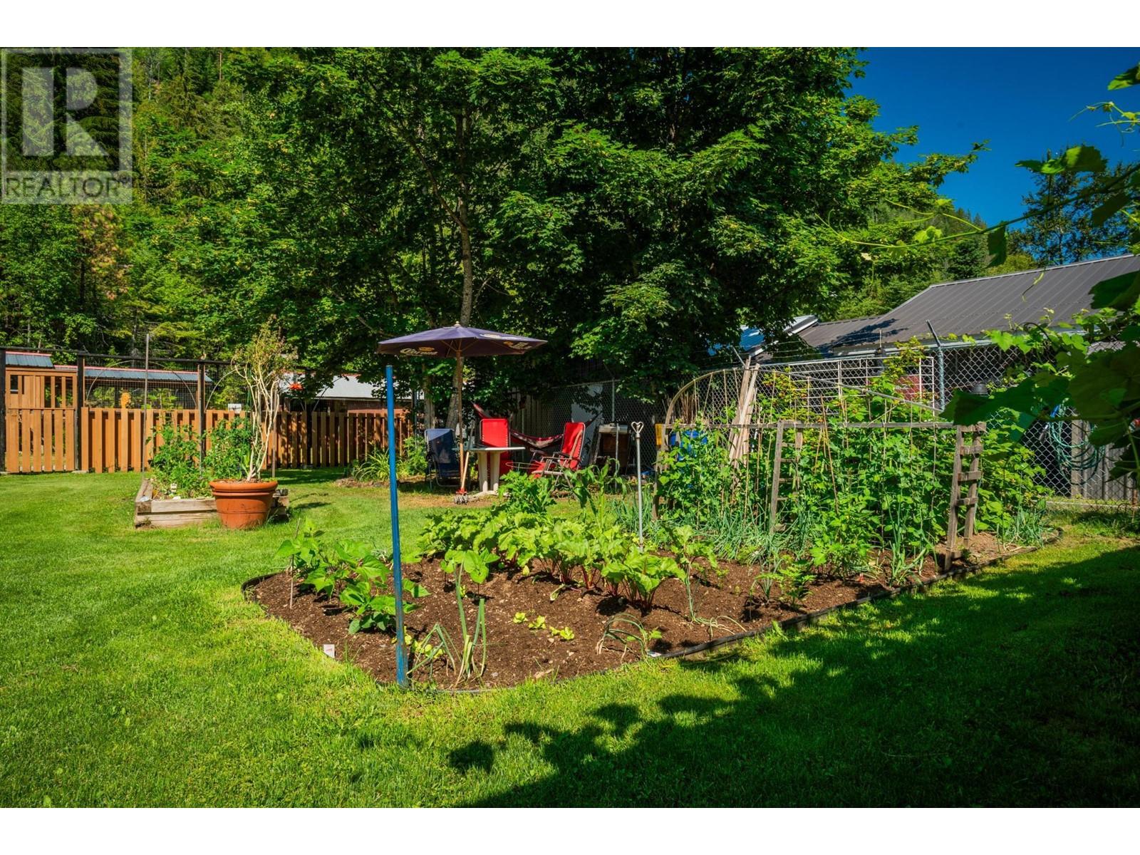 4743 31 Highway, Kaslo