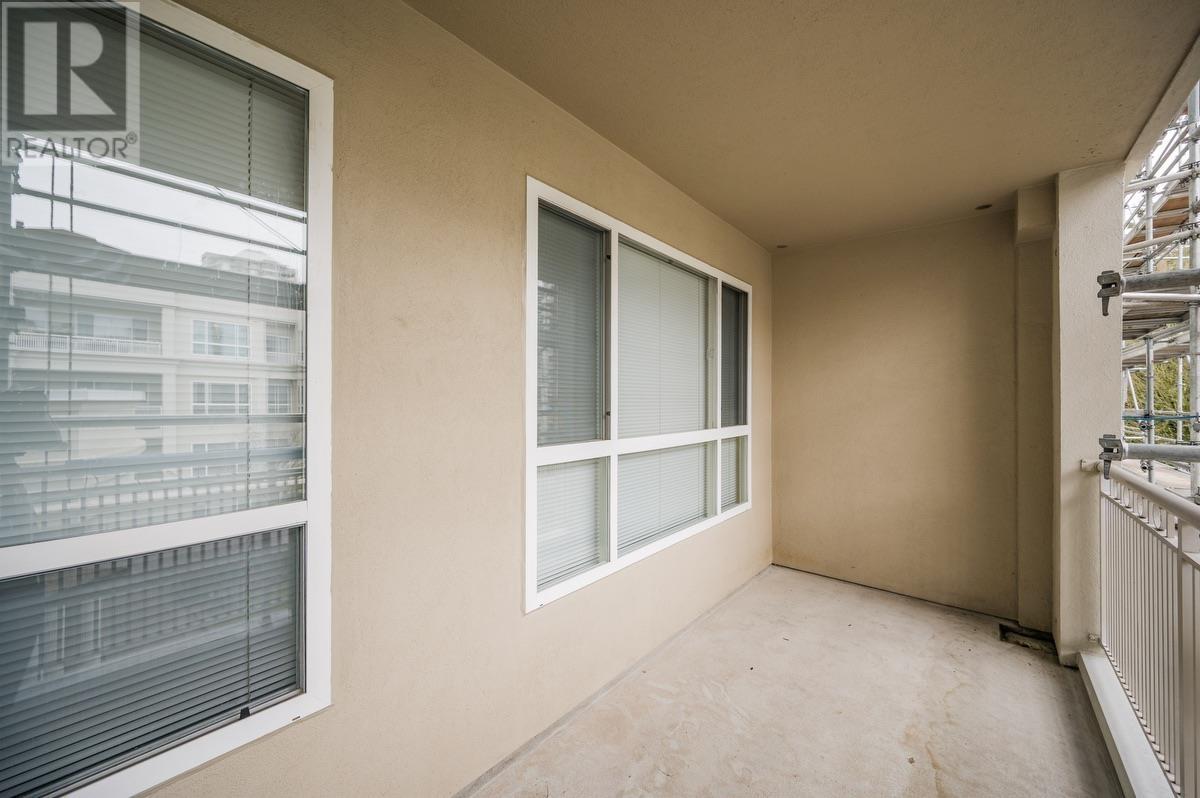 320 3098 GUILDFORD WAY, Coquitlam real estate listing R2987925