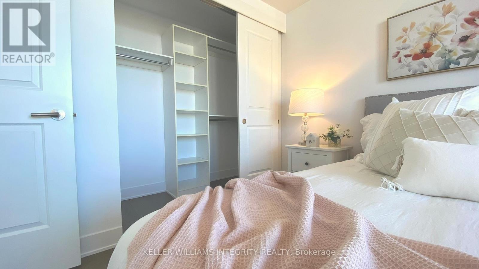 Photo 17 of 1007 485 Richmond Road, Ottawa ON