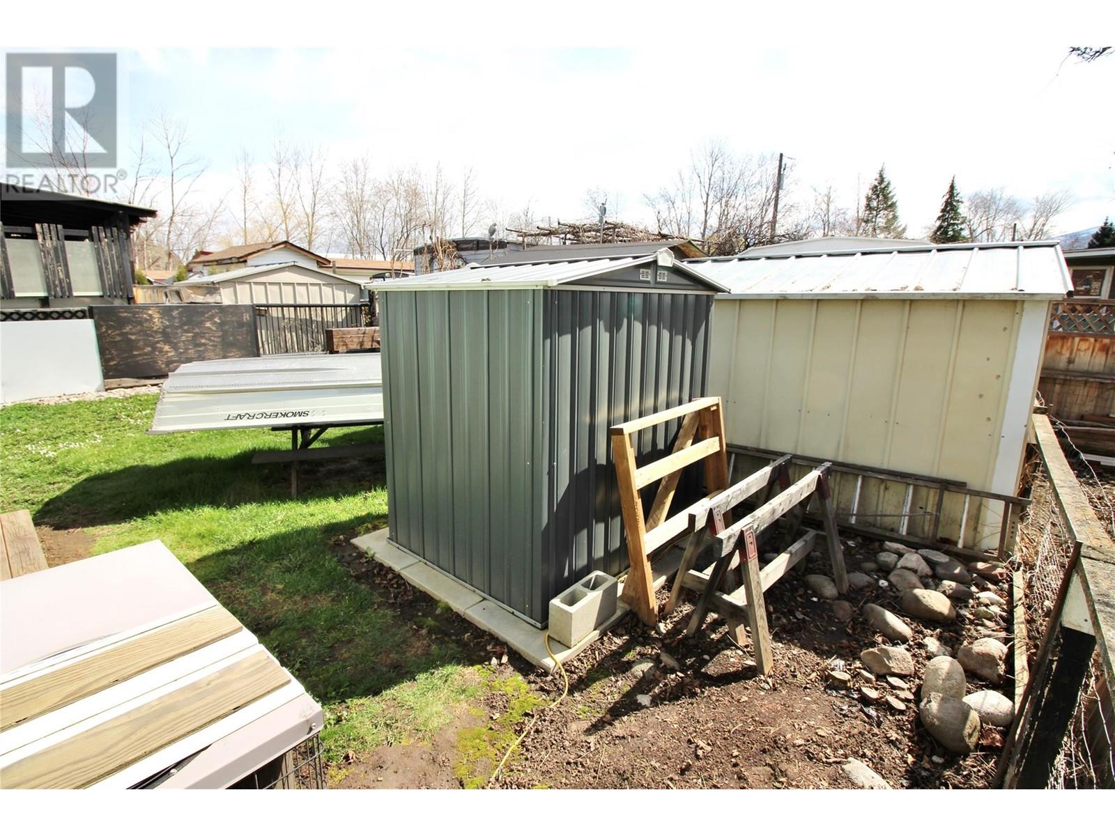 #56 1881 Boucherie Road - 19