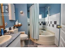 Kitchen - 1881 Boucherie Road Unit# 56, Westbank, BC V4T0C9 Photo 8
