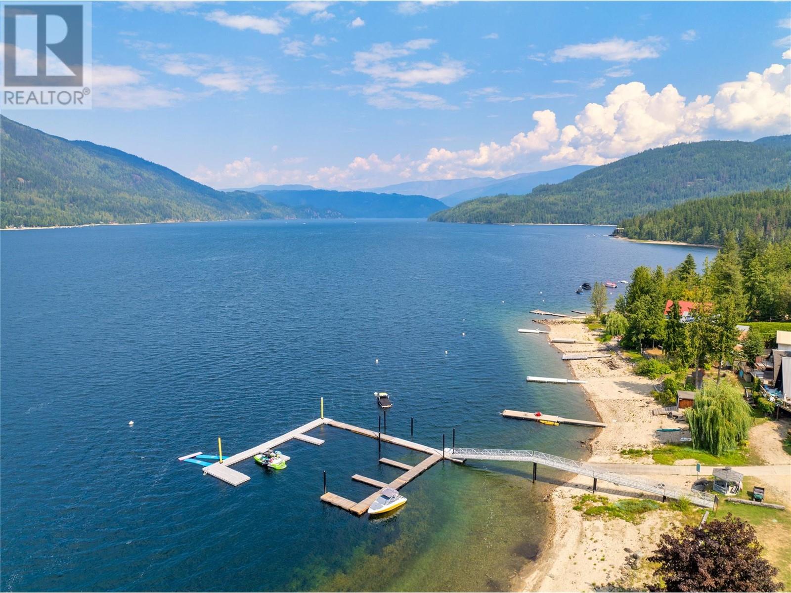 26 6300 Armstrong Road, Eagle Bay