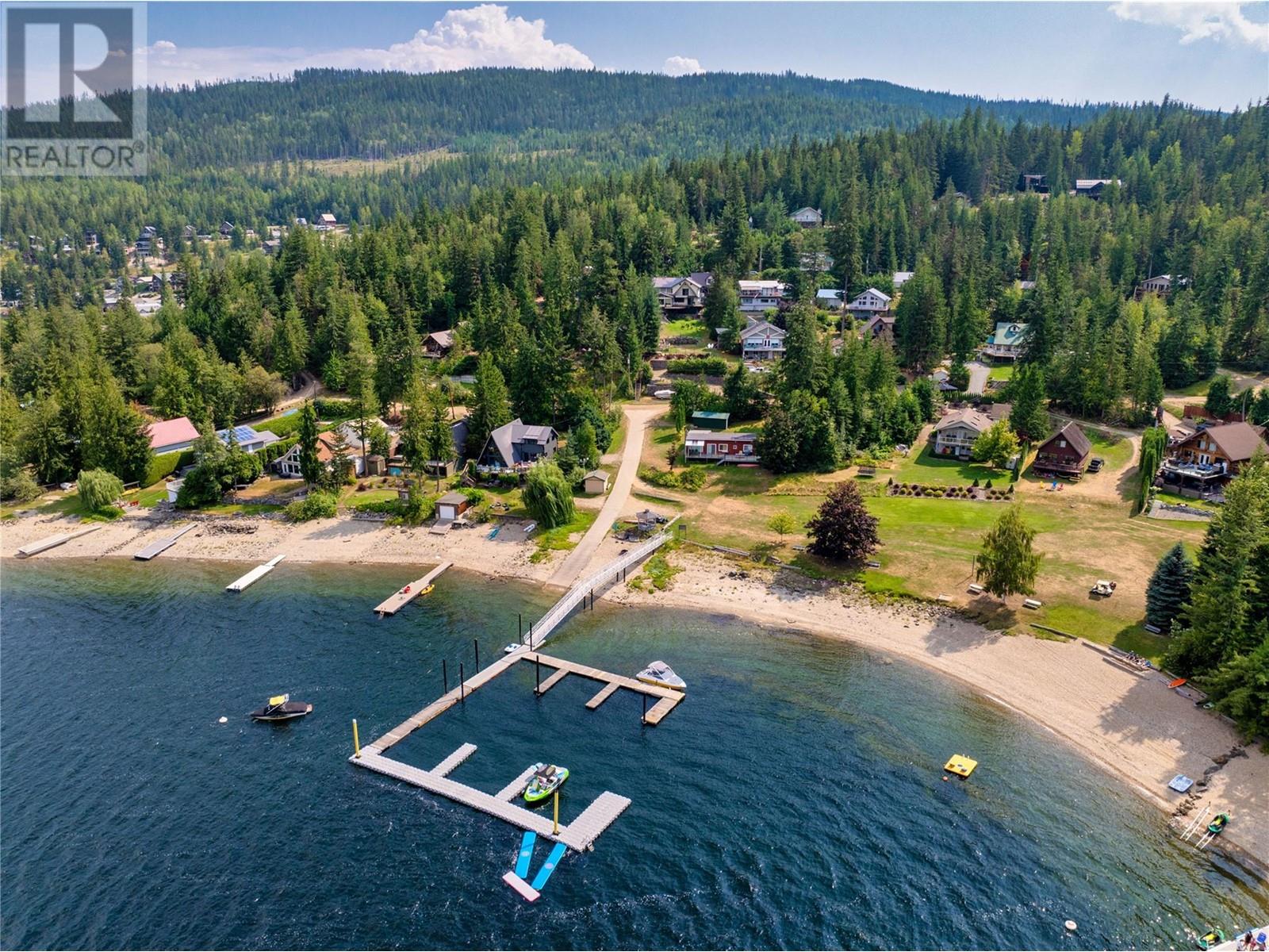 26 6300 Armstrong Road, Eagle Bay