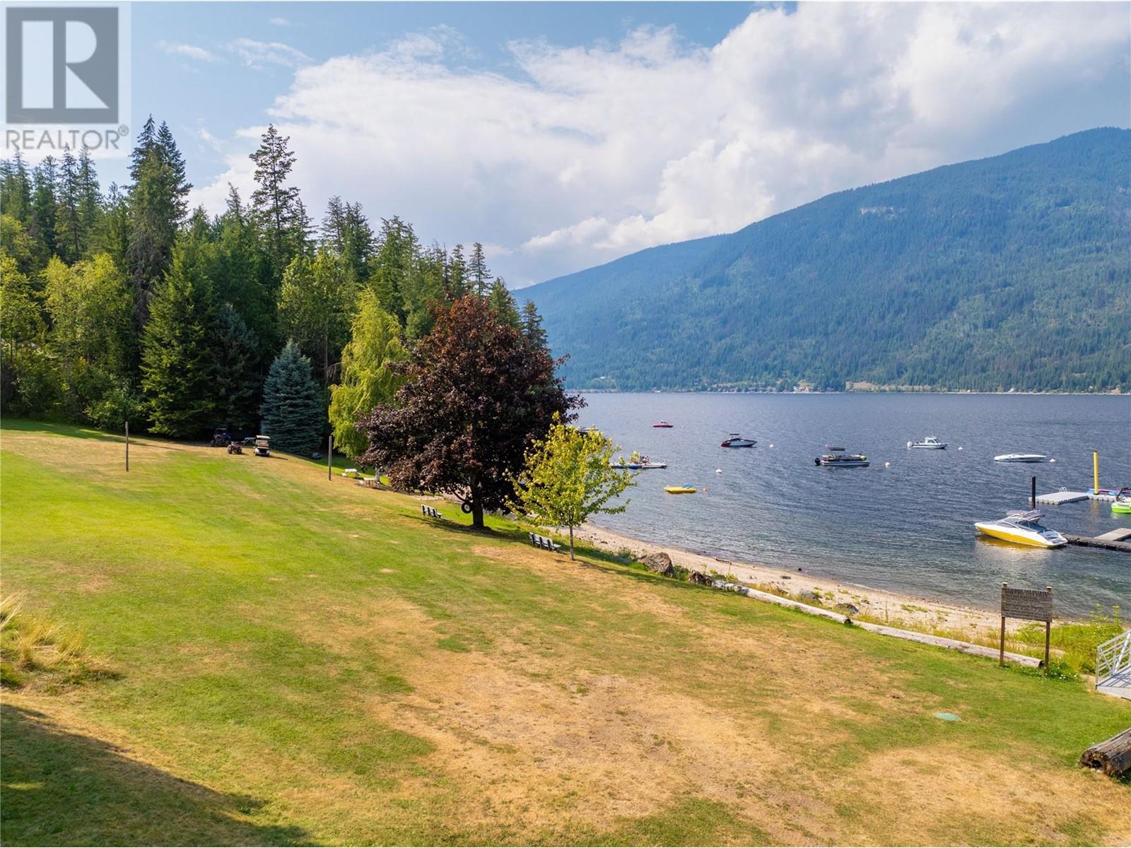 26 6300 Armstrong Road, Eagle Bay