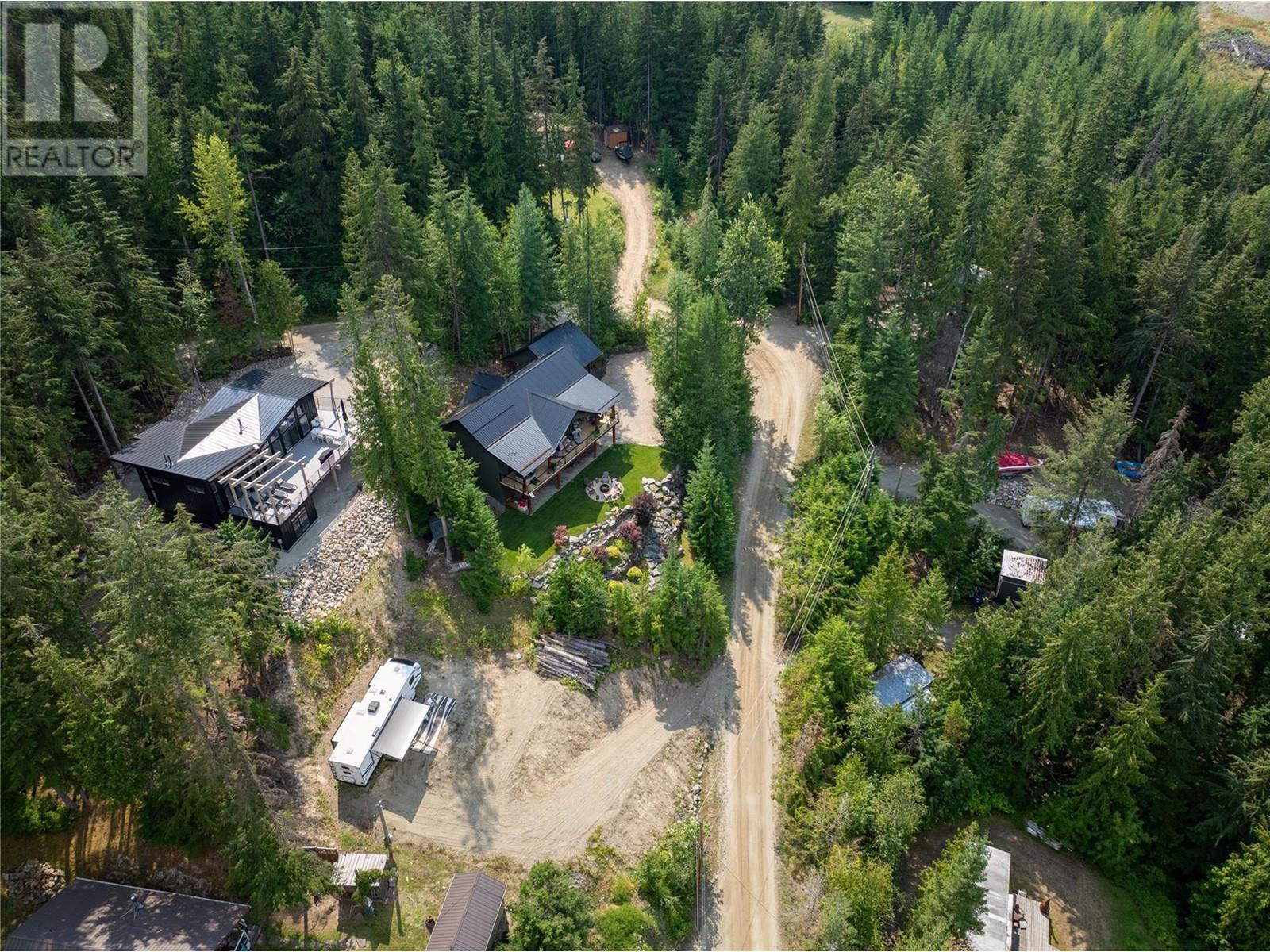 26 6300 Armstrong Road, Eagle Bay