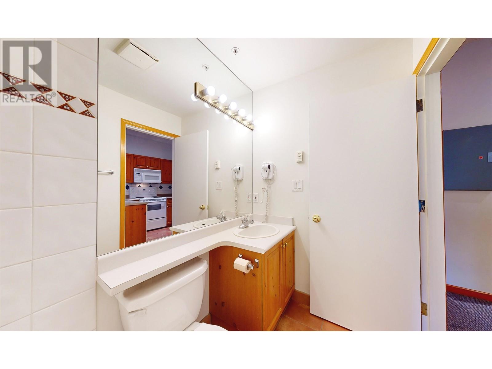 327 4368 MAIN STREET, Whistler real estate listing R2951153