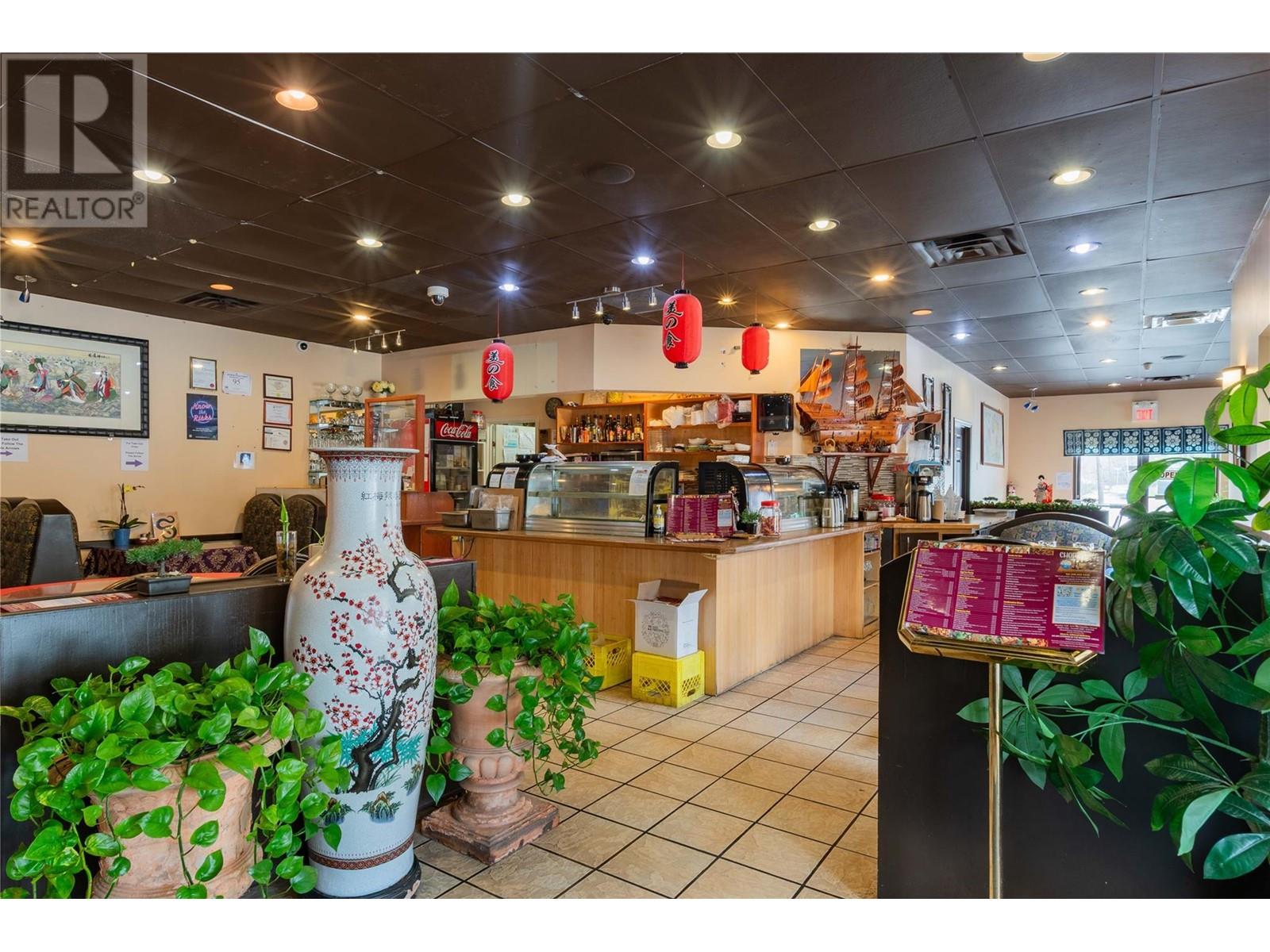  755/789 Columbia Avenue, Castlegar