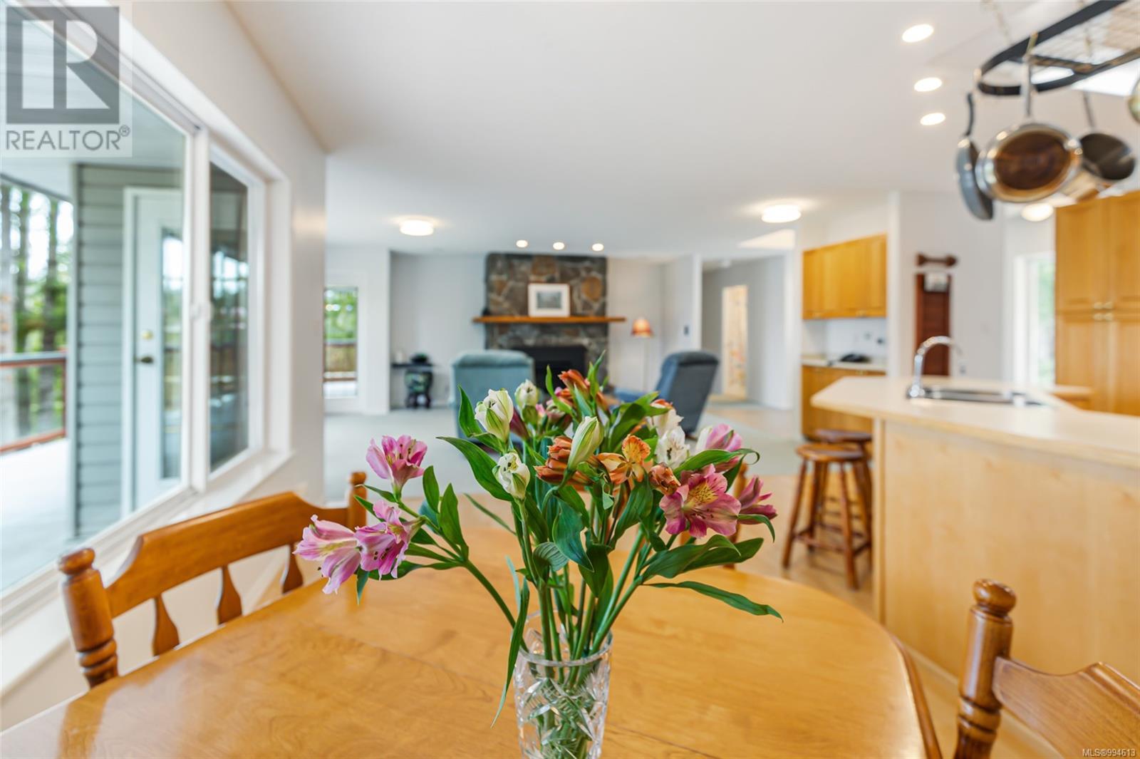 10173 Stirling Arm Cres, Port Alberni real estate listing 994613