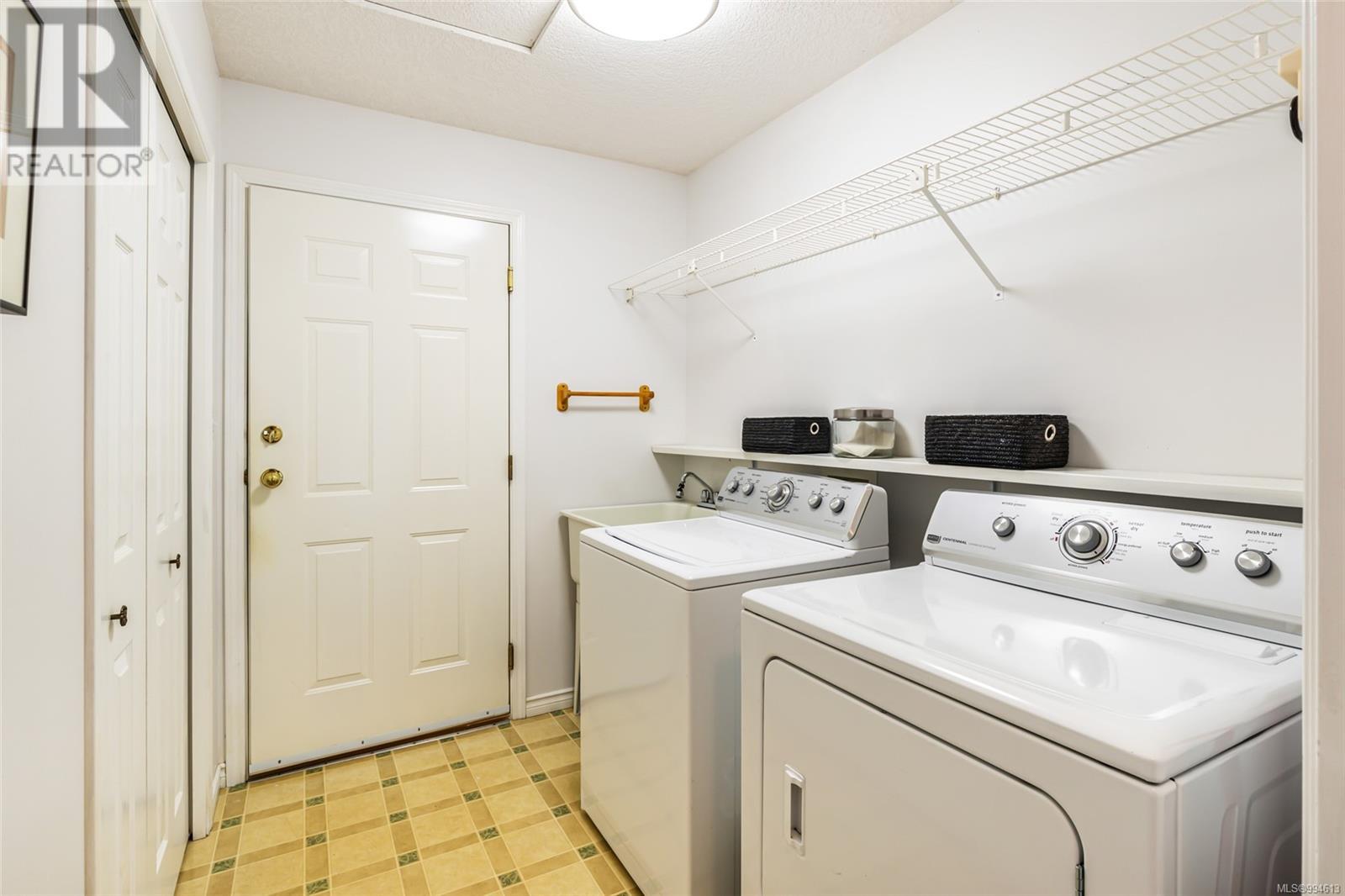 10173 Stirling Arm Cres, Port Alberni real estate listing 994613