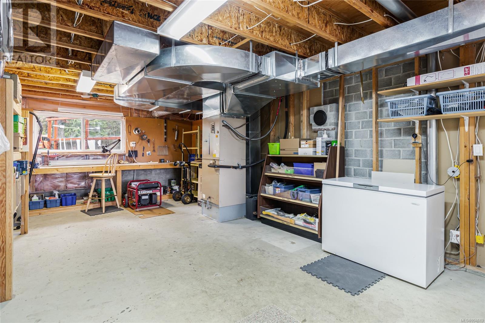 10173 Stirling Arm Cres, Port Alberni real estate listing 994613