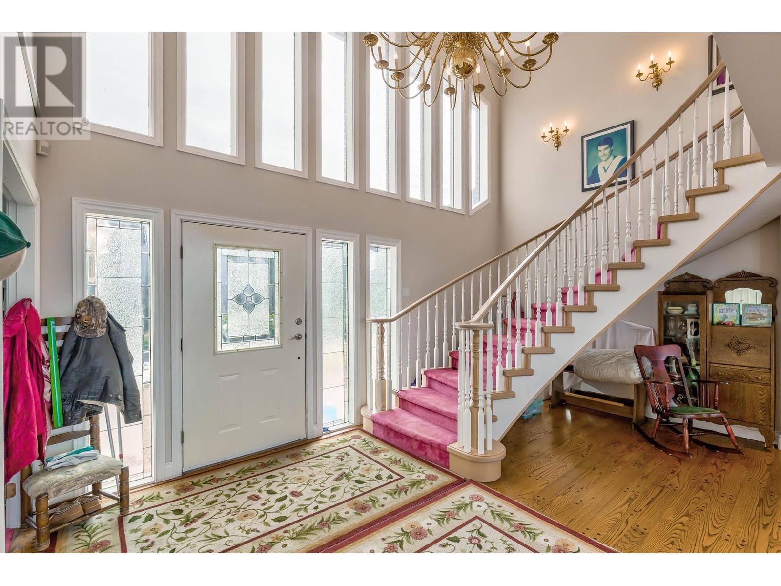 1135 Graf Road, Kelowna