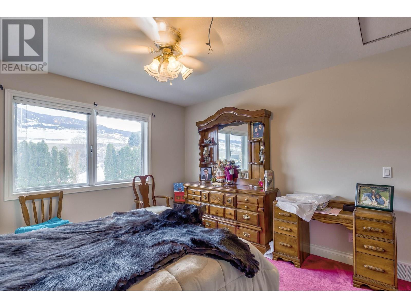 1135 Graf Road, Kelowna