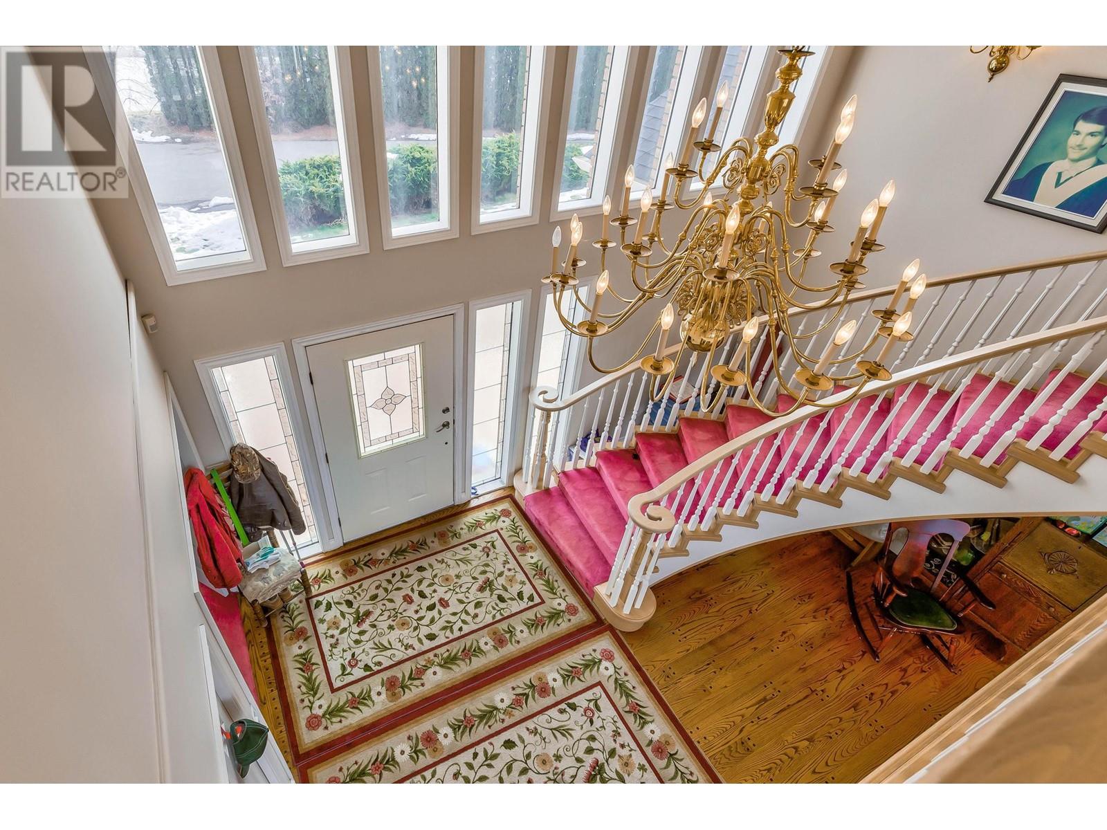 1135 Graf Road, Kelowna