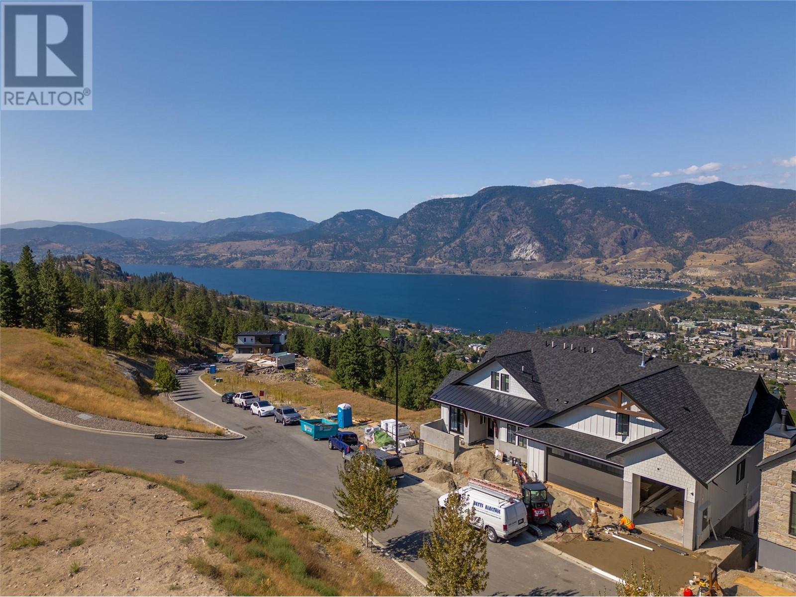 3331 Evergreen Drive Unit# 105, Penticton