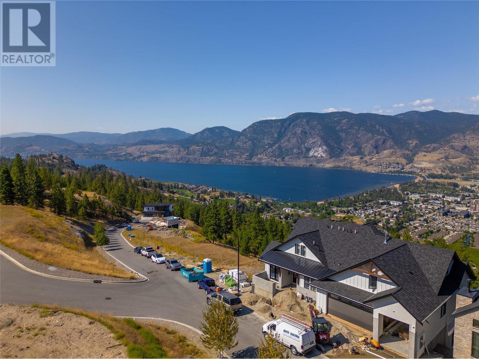 3331 Evergreen Drive Unit# 105, Penticton