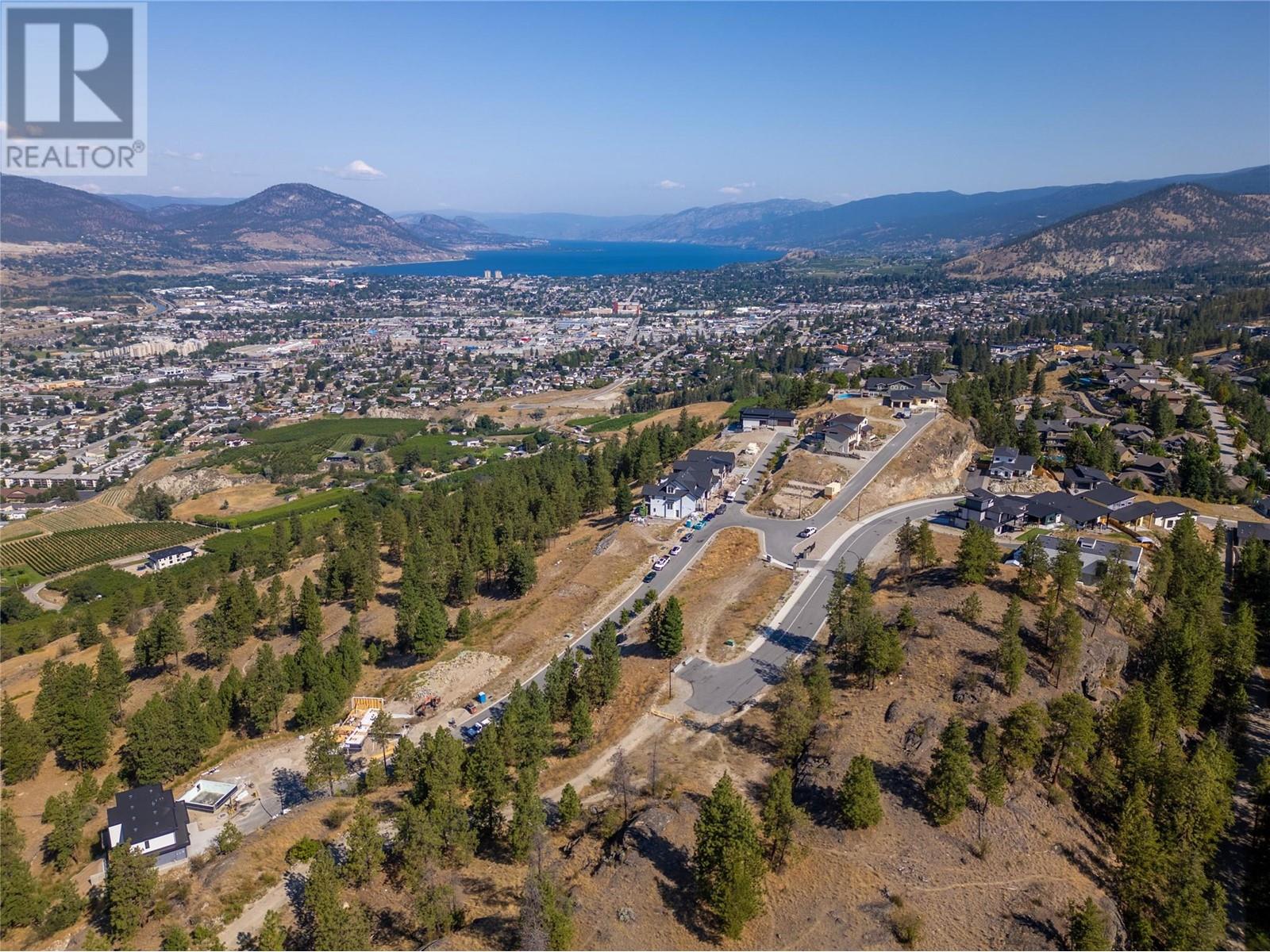 3331 Evergreen Drive Unit# 105, Penticton